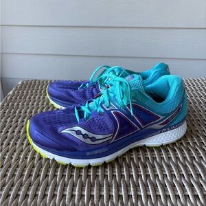 Saucony Women's Vibrant Purple and Teal Athletic Shoes